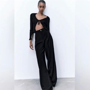 Zara Women’s High Waisted Full Length Straight Trouser pants